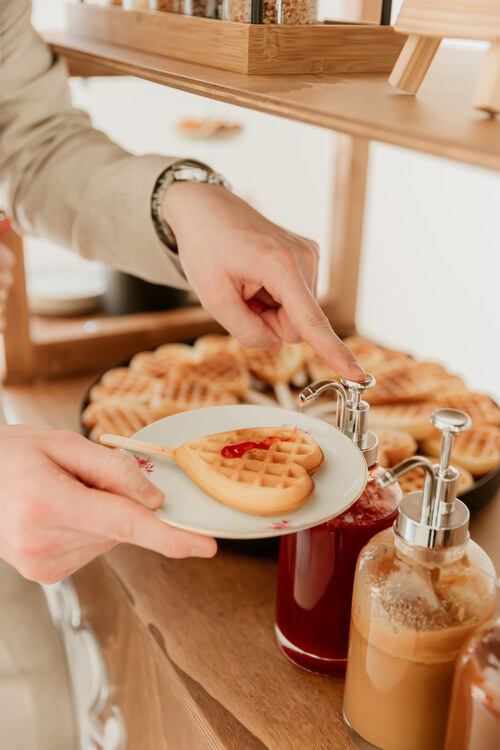 images/lauras-sweats-and-treats%208.jpg#joomlaImage://local-images/lauras-sweats-and-treats 8.jpg?width=500&height=750